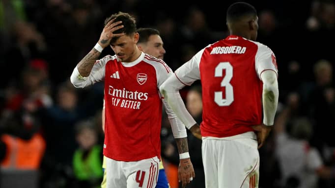 فقد بطولتين في مباراتين.. أرسنال يبدأ موسم الانهيار
