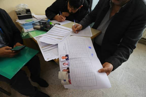 بعد عقود.. كيف يستعيد أكراد سوريا جنسيتهم؟