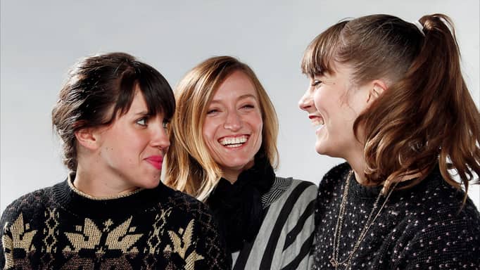 أيتها النساء العازبات.. ابتهجنّ