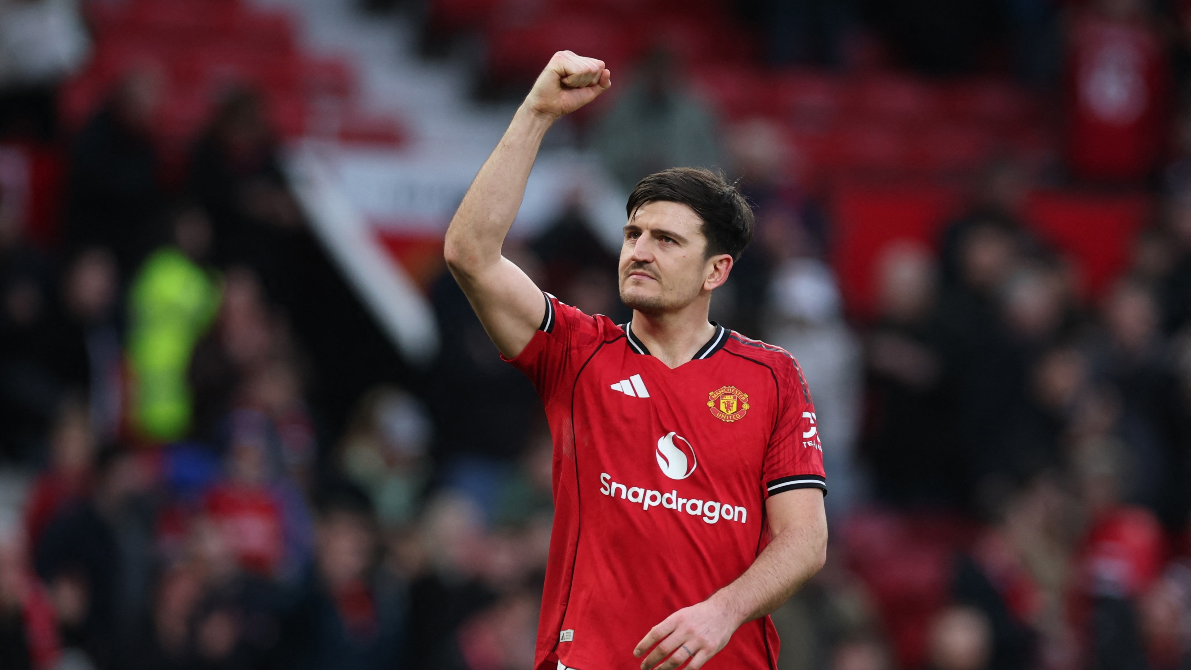 عقد ماغواير "مطلب الجميع" في يونايتد