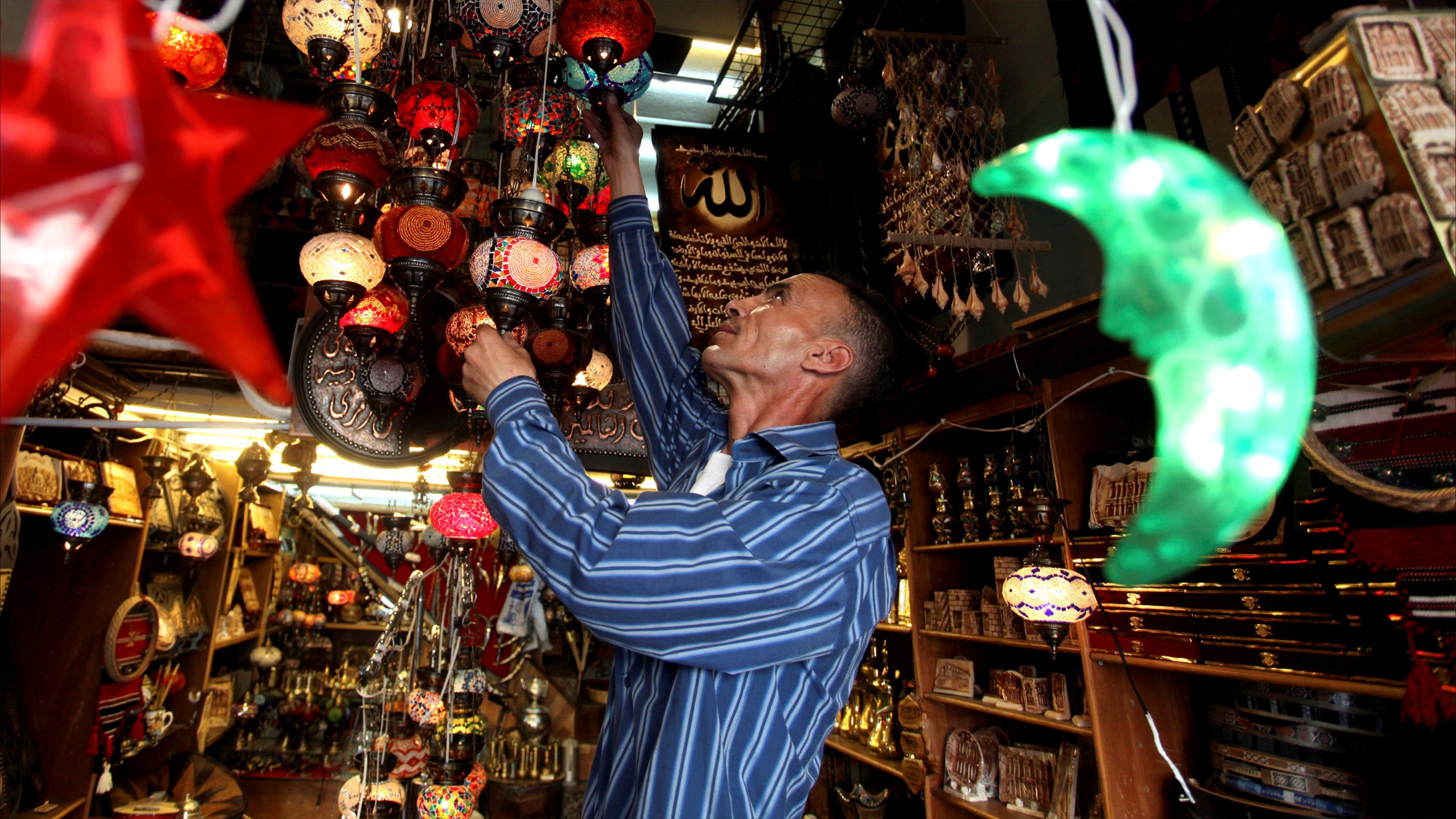 زينة رمضان تهجر بيوت الأردنيين