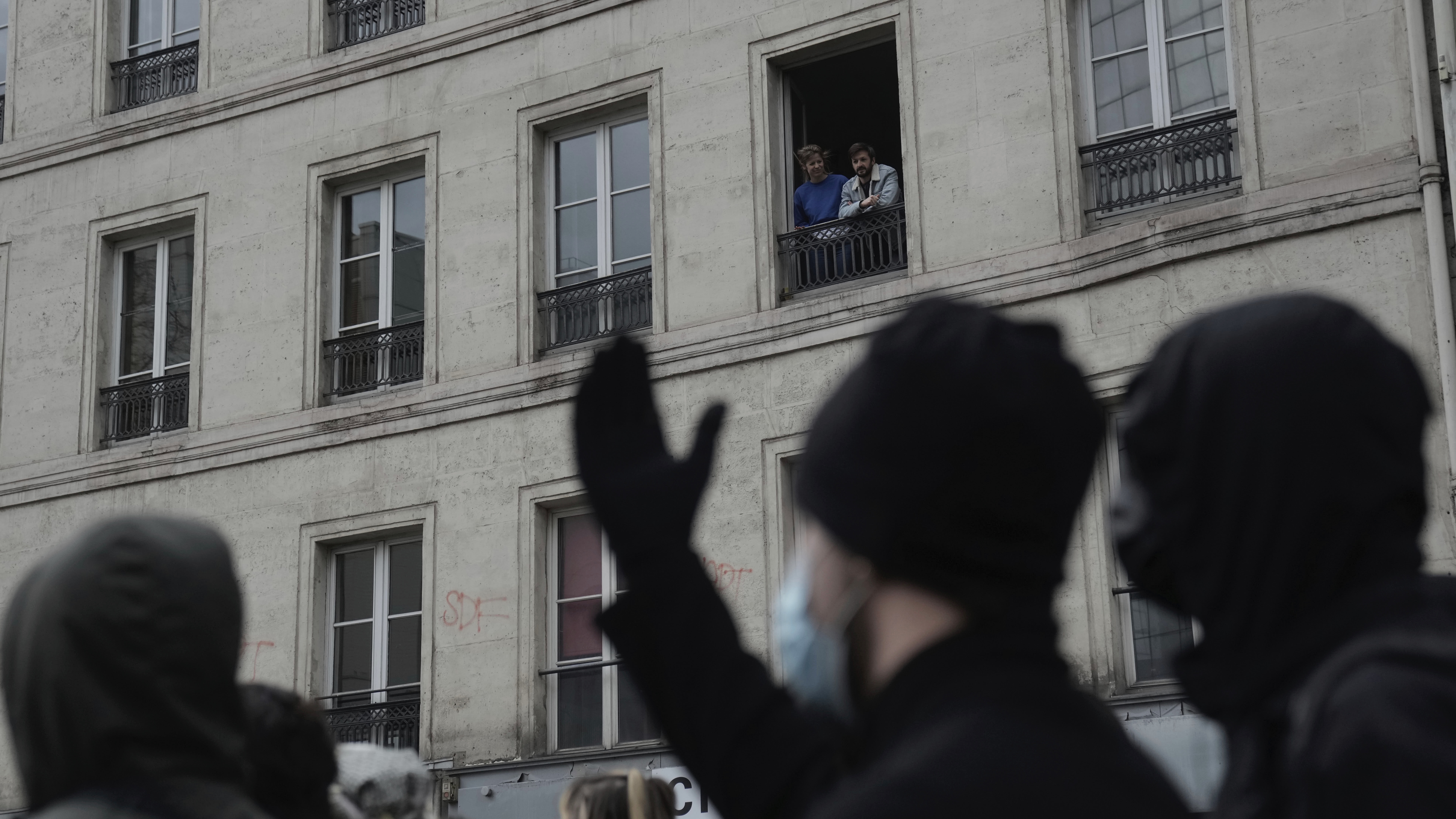 تؤجر للأوروبيين فقط؟.. استطلاع يكشف الوجه الخفي لشقق فرنسا