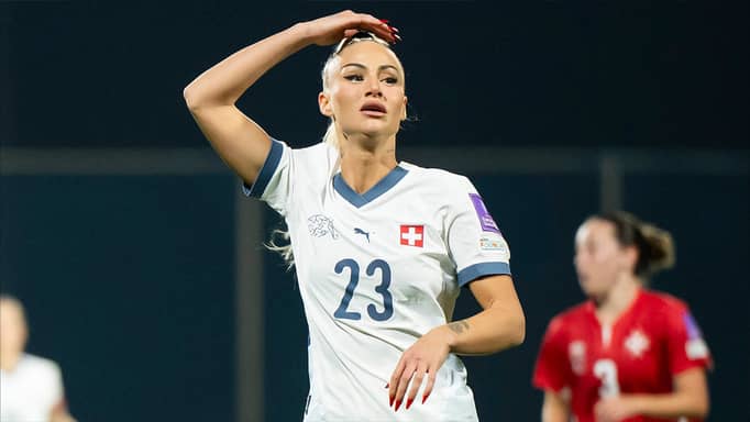 أليشا ليمان فكرت في اعتزال كرة القدم