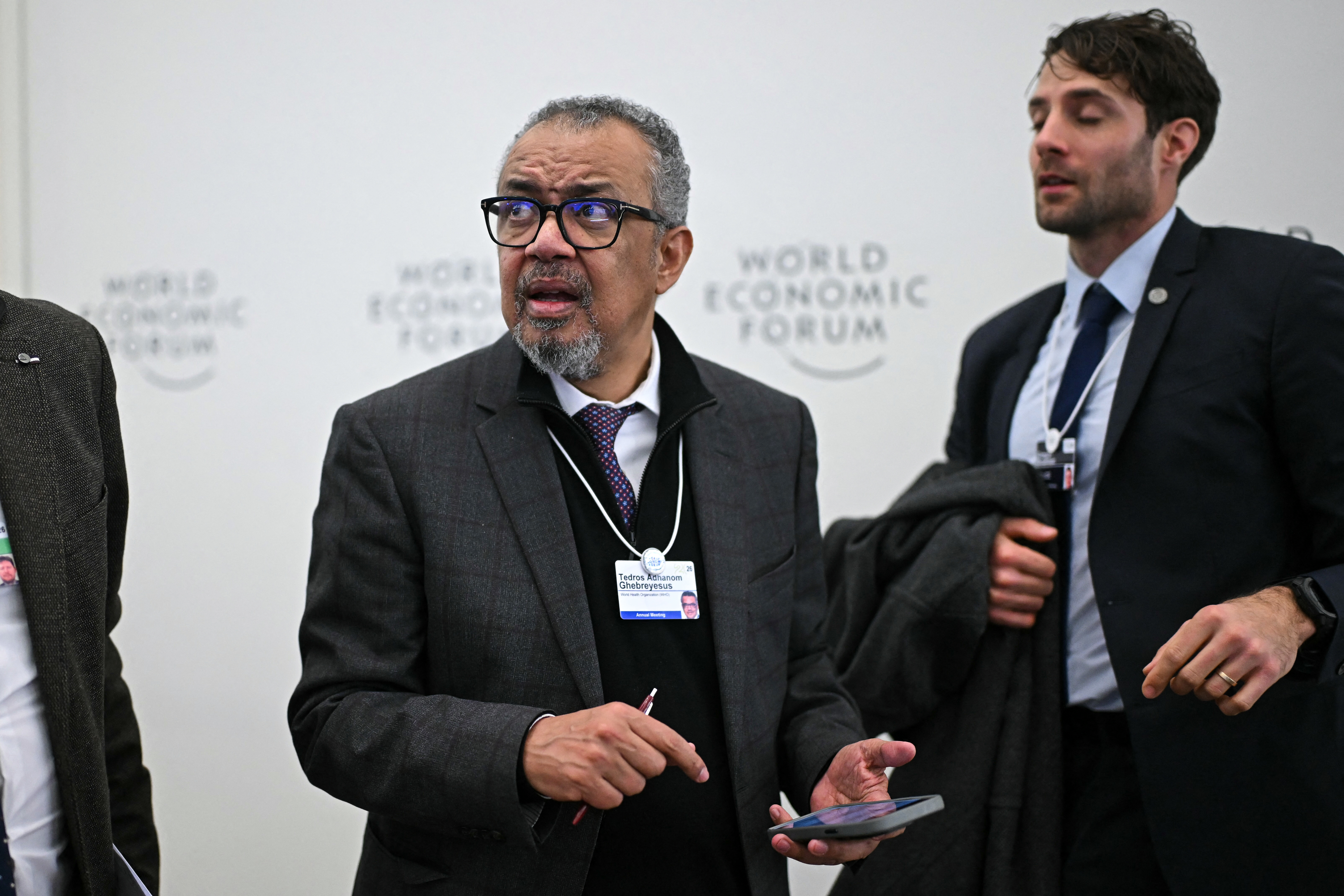 منظمة الصحة تردّ على واشنطن.. لماذا "الانسحاب" خطير؟