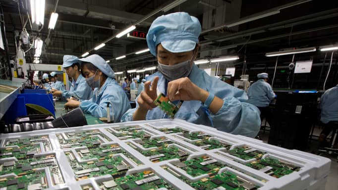 تويوتا مهددة.. وحرب التكنولوجيا السبب