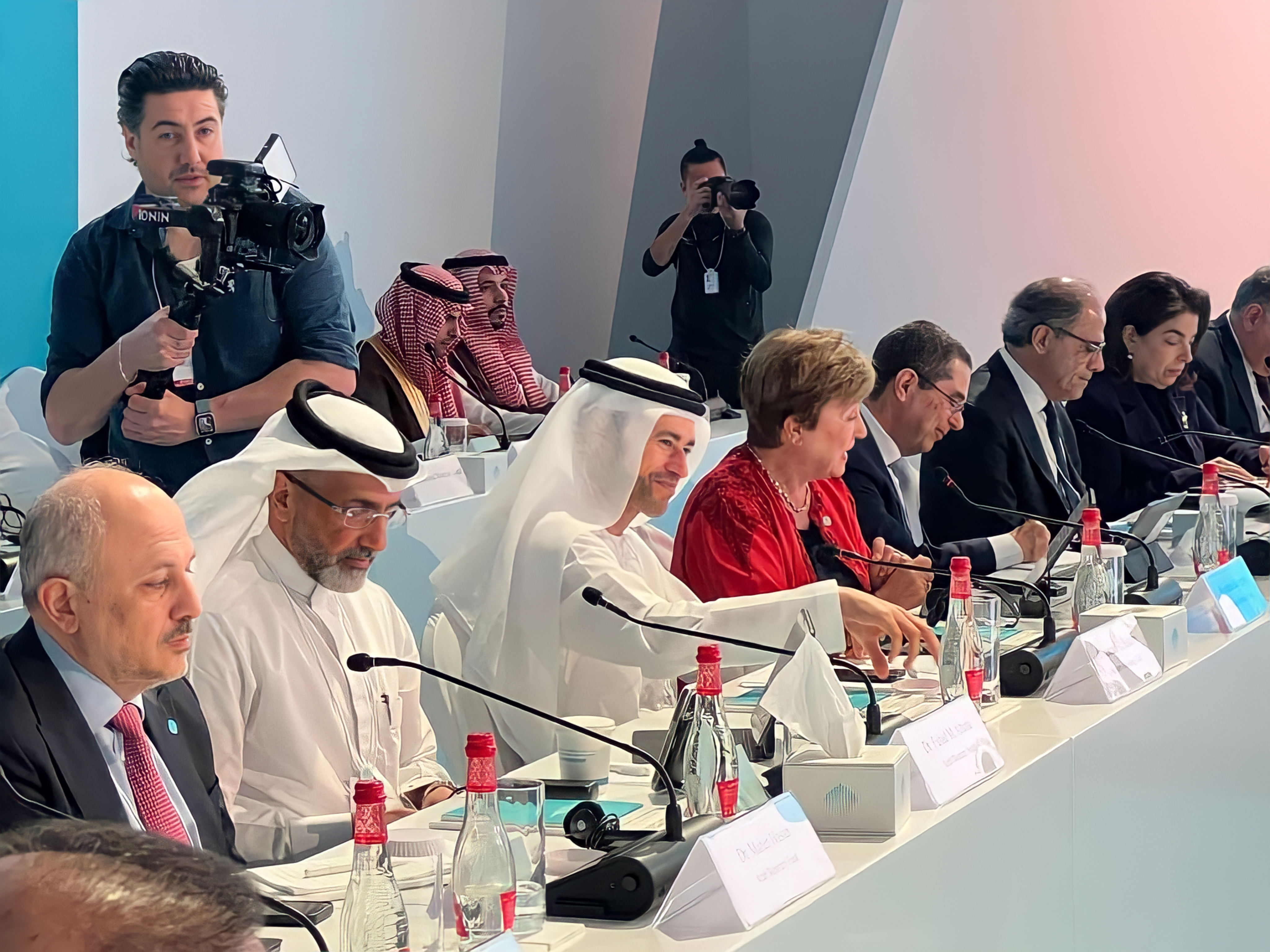 القمة العالمية للحكومات 2025.. "استشراف المستقبل من الإمارات"