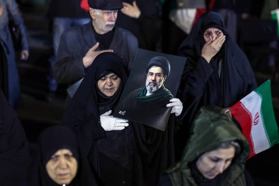 لبنان شرط إيراني بالصفقة.. ومفاوضو طهران يخشون التصفية