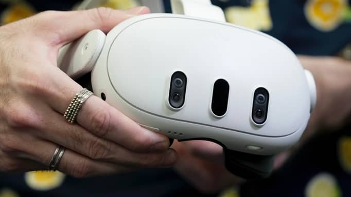 ميتا تكشف عن مفاجأة من فيتنام