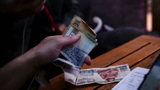 بلينكس تخترق عالم المراهنات بالدوري المصري