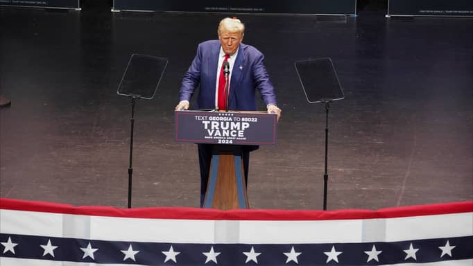 ترامب: إيران تهدد حياتي