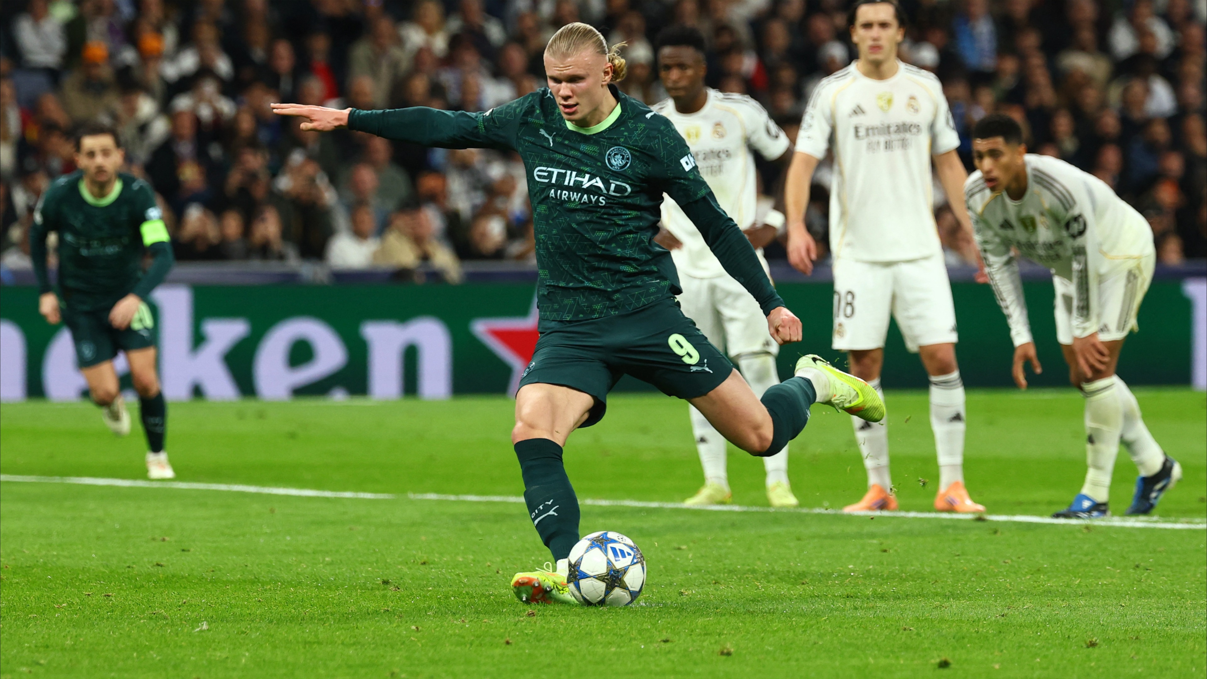 فانتازي بلينكس.. إيرلينغ هالاند يُبدع في 7 جولات استثنائية