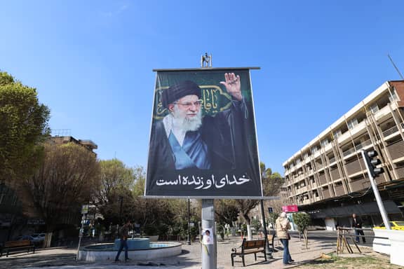 الكرملين: إيران لم تطلب سلاحًا من روسيا