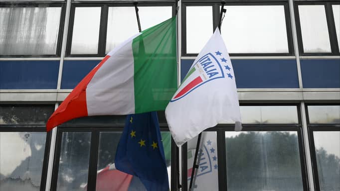 أول ضحايا فشل إيطاليا المونديالي