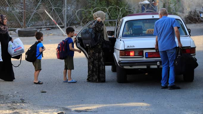 طائفي أم إنساني؟.. اقتطاع طوعي لغزة ولبنان يغضب عراقيين
