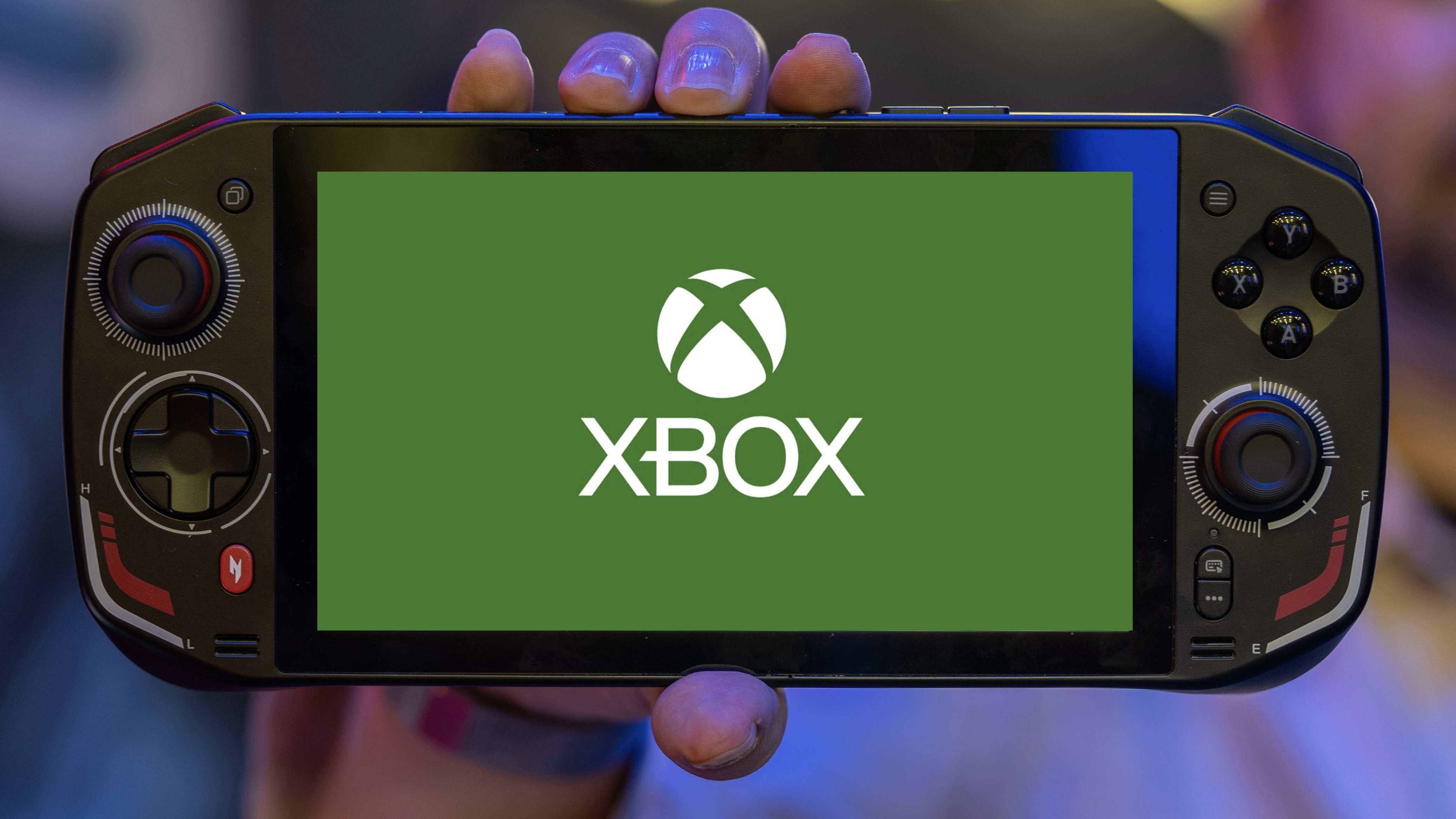 "ألعابك في جيبك".. Xbox المحمولة تصل رسميا