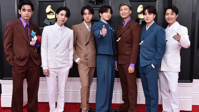 عودة ملوك "الكيبوب".. BTS تكتسح بـ4 ملايين نسخة في يوم واحد