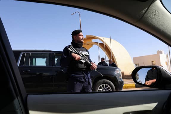 اختطاف الصحافية الأميركية في العراق.. القصة الكاملة