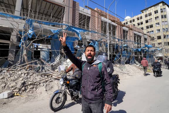 مسيّرات من إيران تضرب أذربيجان.. وباكو تتوعّد بالرد