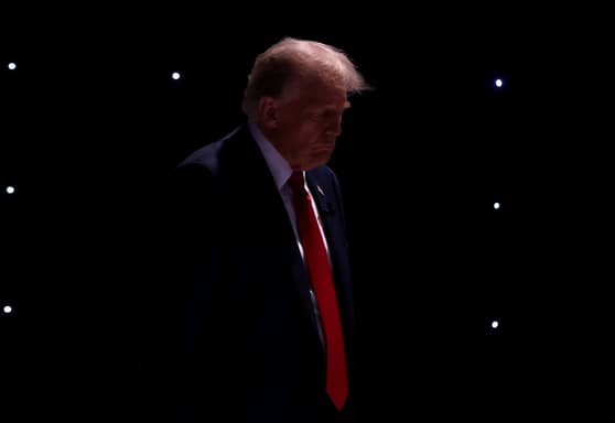 "امحوا إيران".. ترامب يكتب "وصية اغتياله"