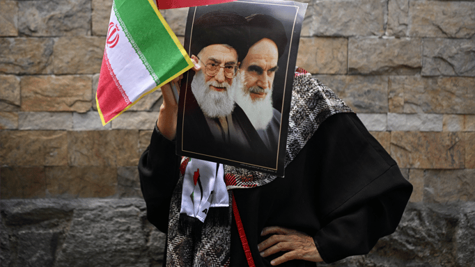 إسرائيل "تستهدف" خليفة خامنئي قبل وصوله