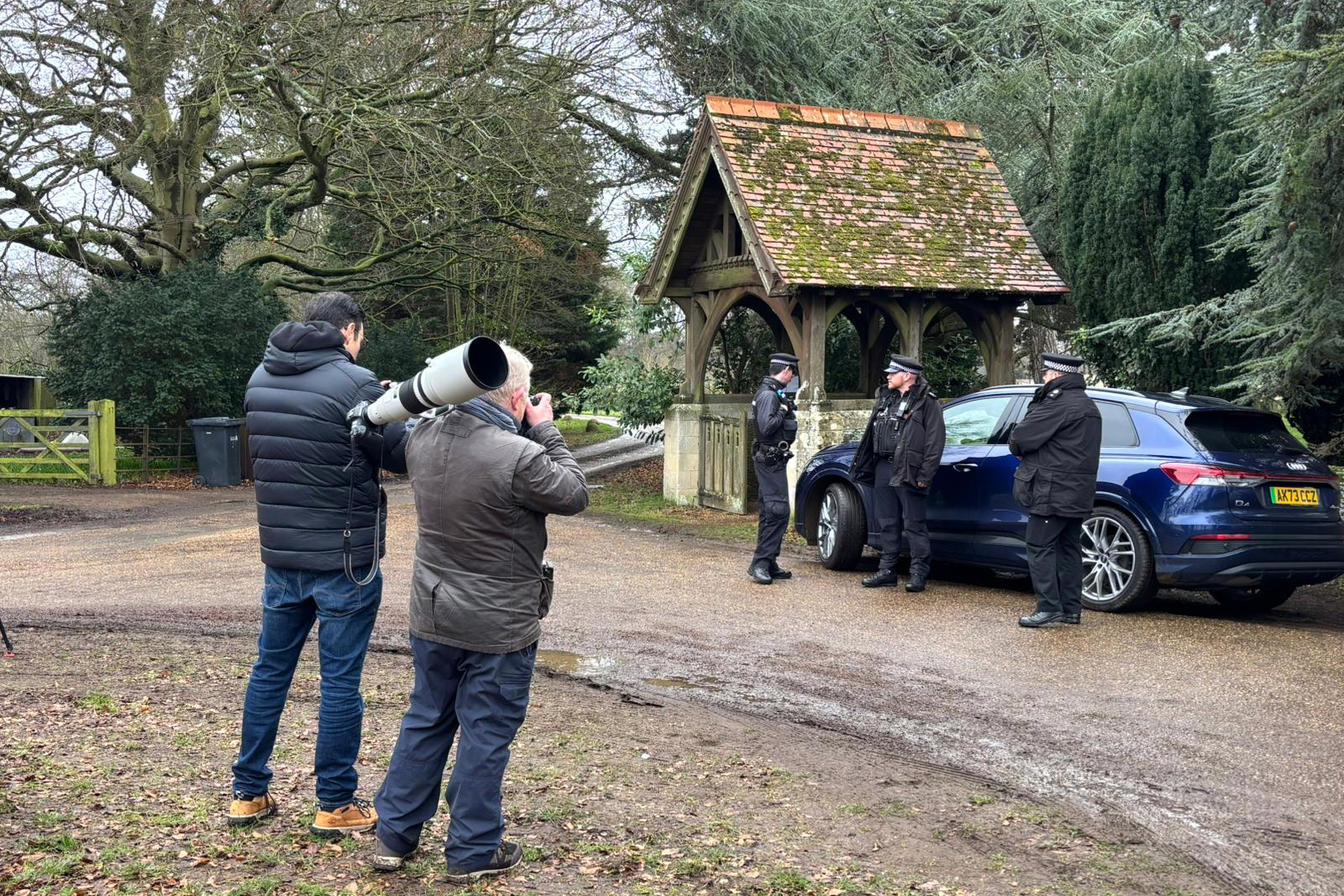 كيف اعتقل الأمير السابق أندرو في عيد ميلاده؟