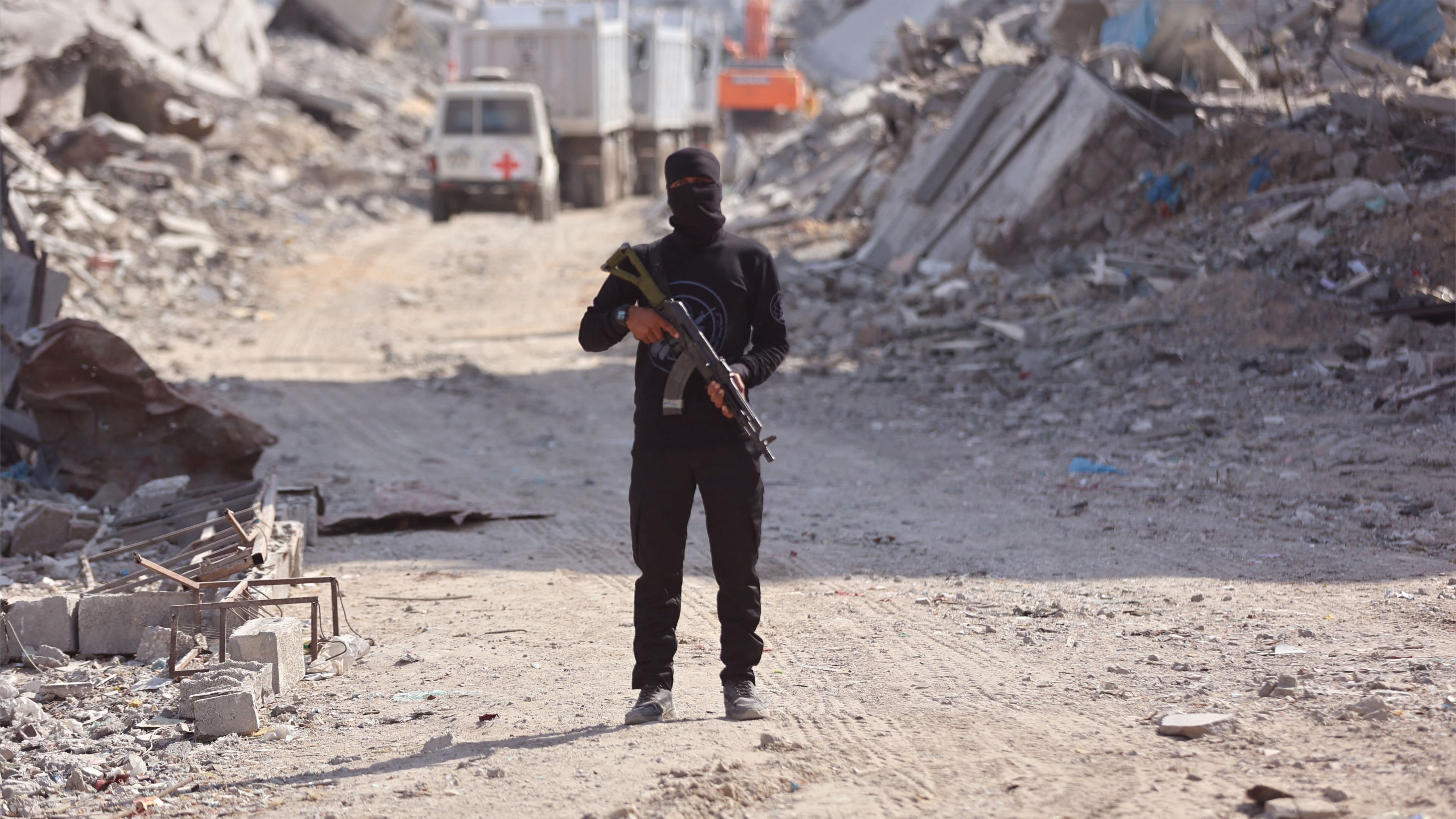 AK-47 تحت الاستهداف.. هل يبدأ نزع السلاح من البنادق؟