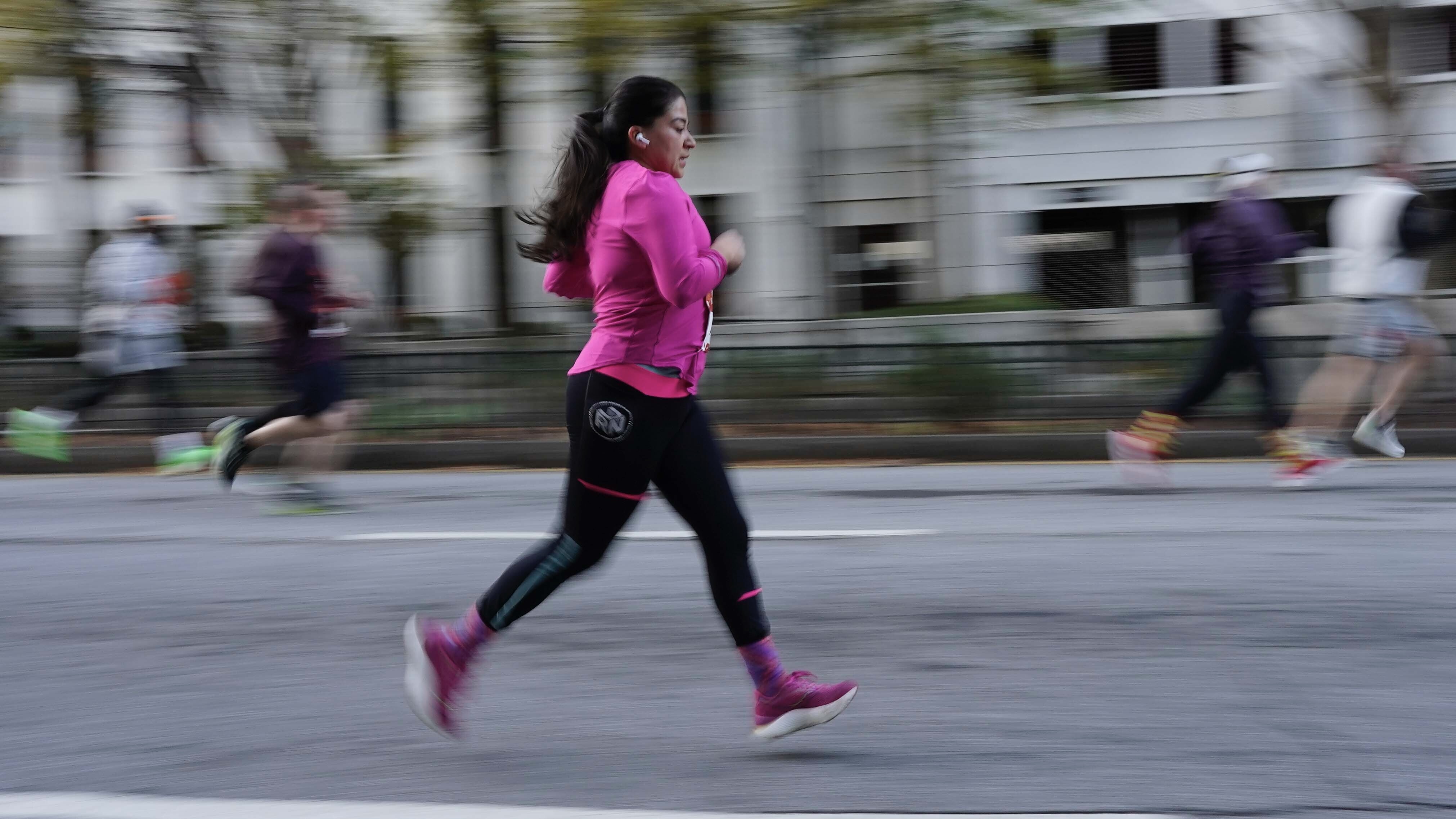 ألمانيا تسعى لتجريم "التحرش بالكاميرا"