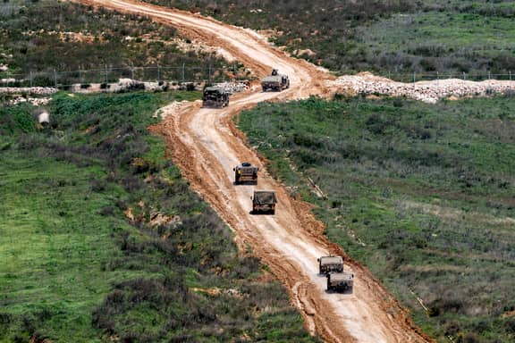 إسرائيل تضرب الضاحية.. وحزب الله يعلن اشتباكات من مسافة صفر