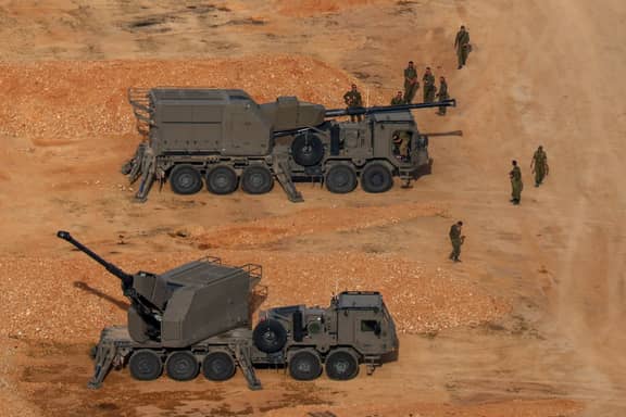 هدنة "اختبار النوايا" في لبنان تبدأ.. فهل تصمد؟