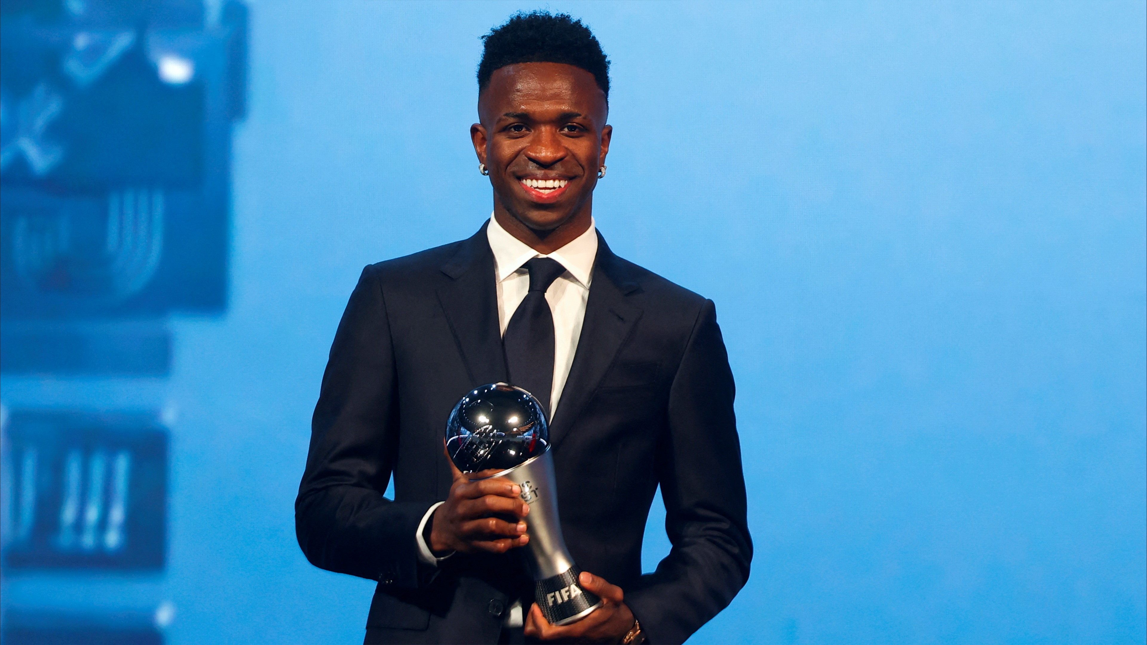 فينيسيوس "ذا بيست".. الأحلام خُلقت لتتحقق