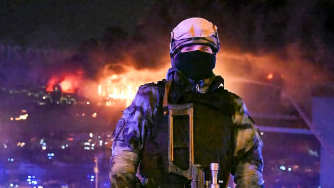 إيران حذرت روسيا قبل هجوم الحفل.. والكرملين "لا يعلم"