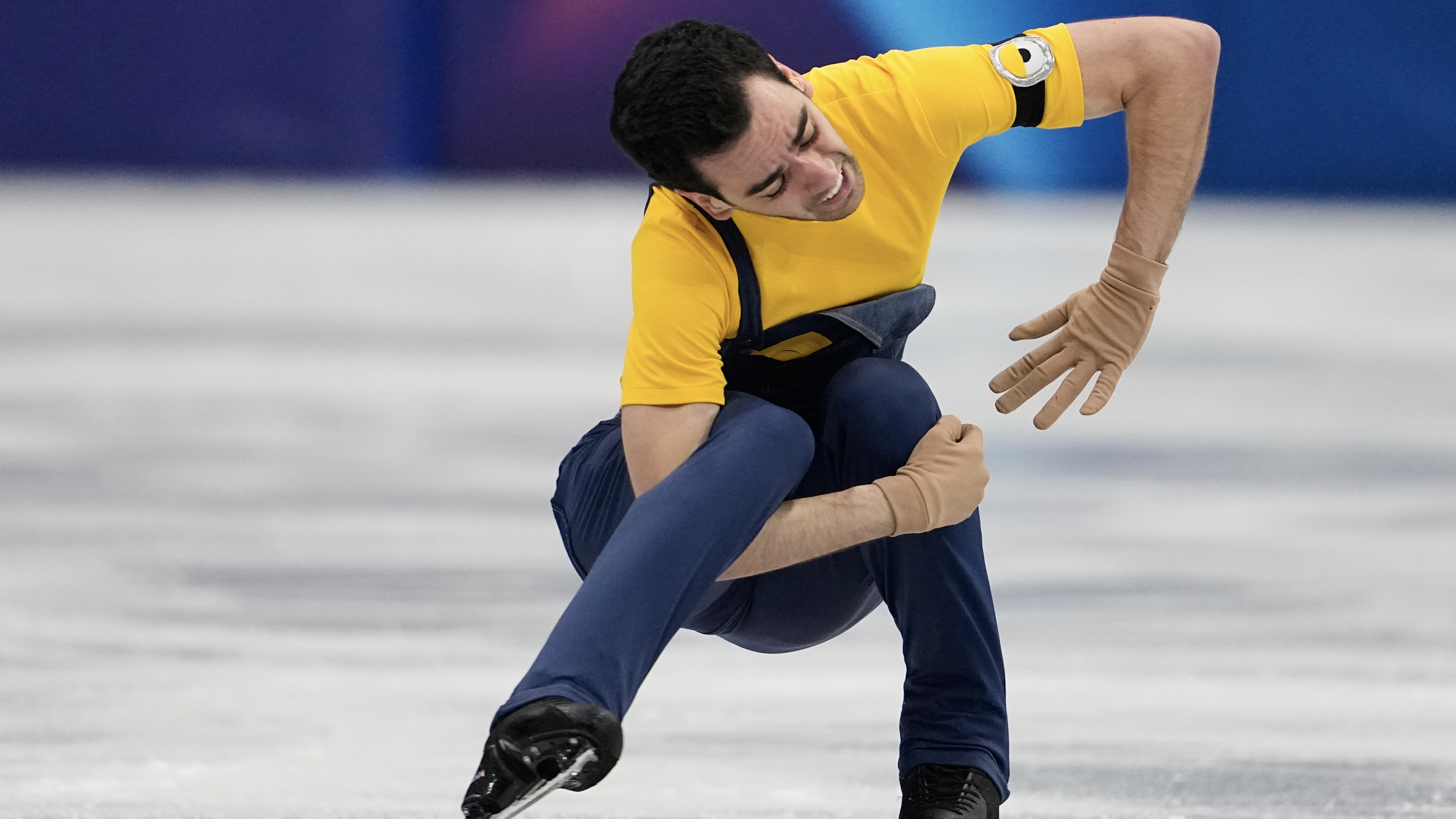 "المينيونز" في الأولمبياد.. كيف انتصر متزلج إسباني على قوانين النشر؟