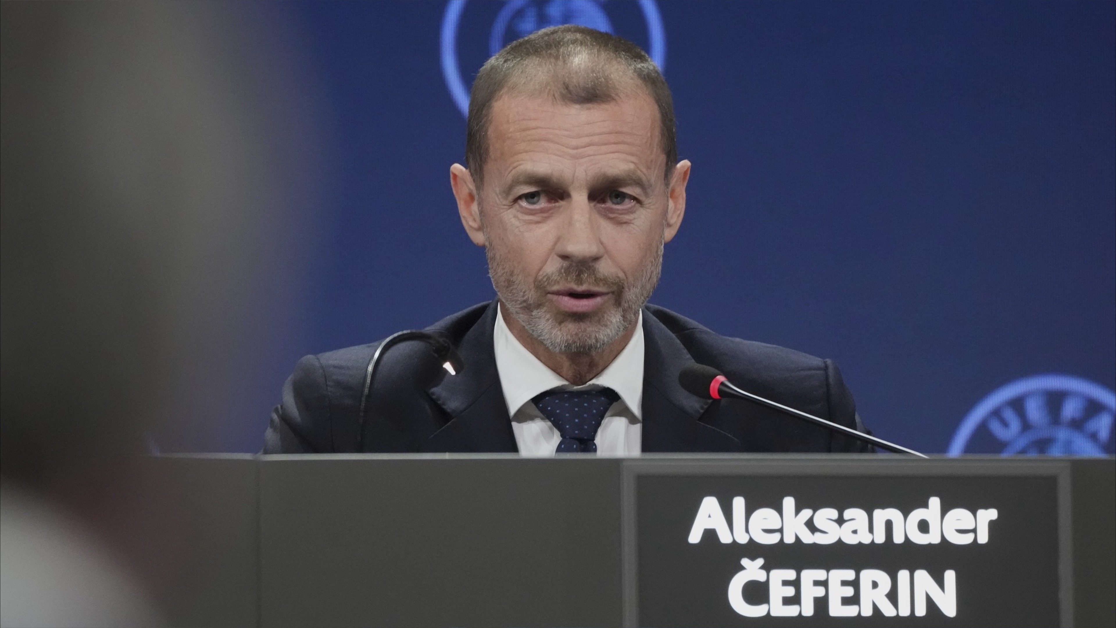 اليويفا يعيد موقف روسيا من المشاركات القارية لنقطة الصفر