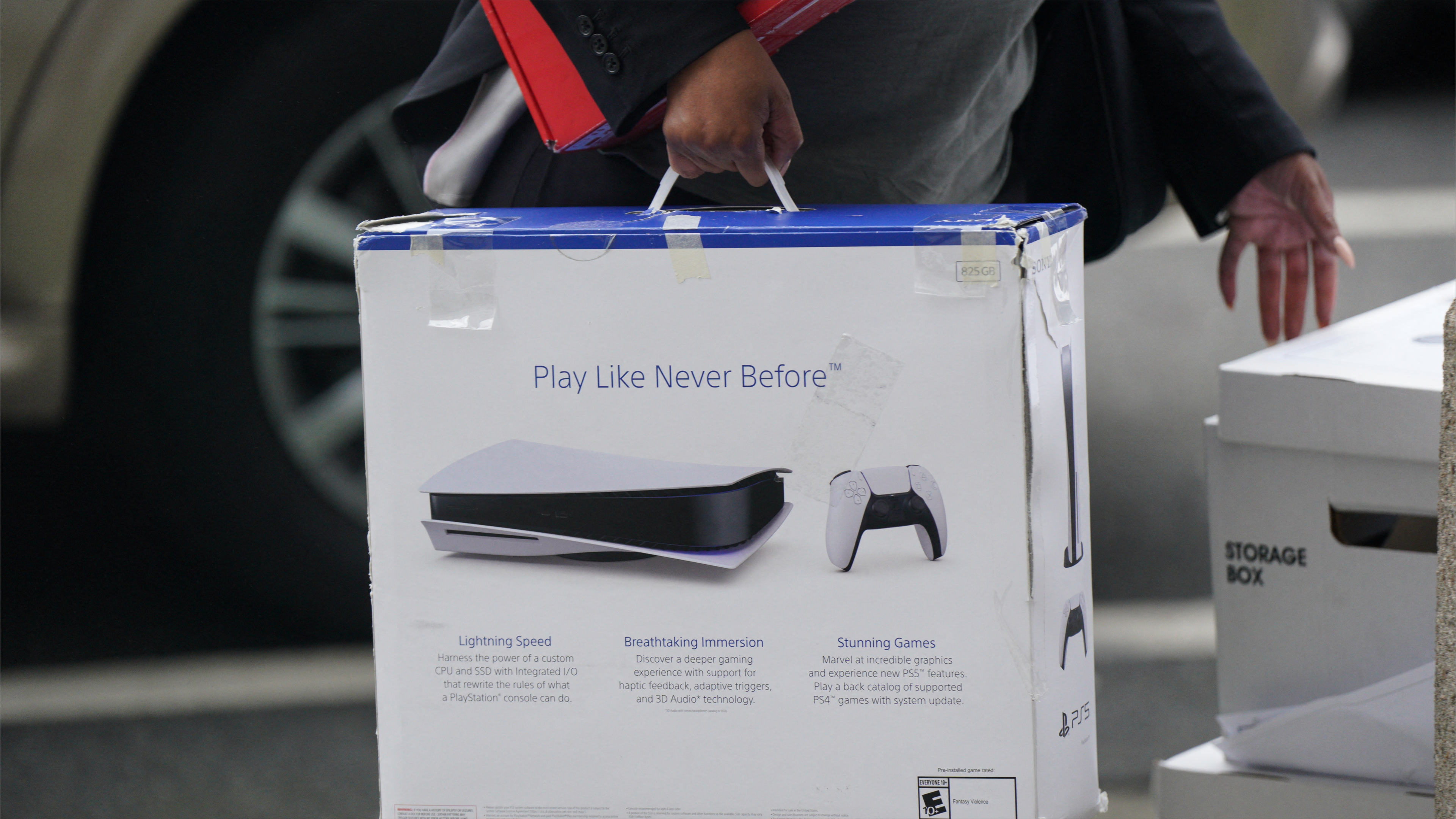 أسعار Playstation وXbox تقفز.. كم ستكلفك ألعاب الفيديو؟