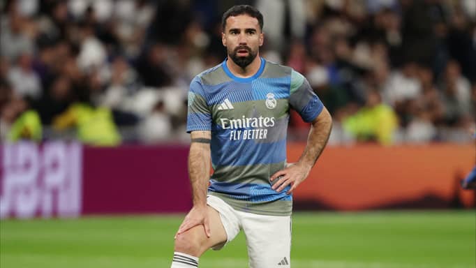 "الأولوية للريال".. كارفاخال يؤجل قراره