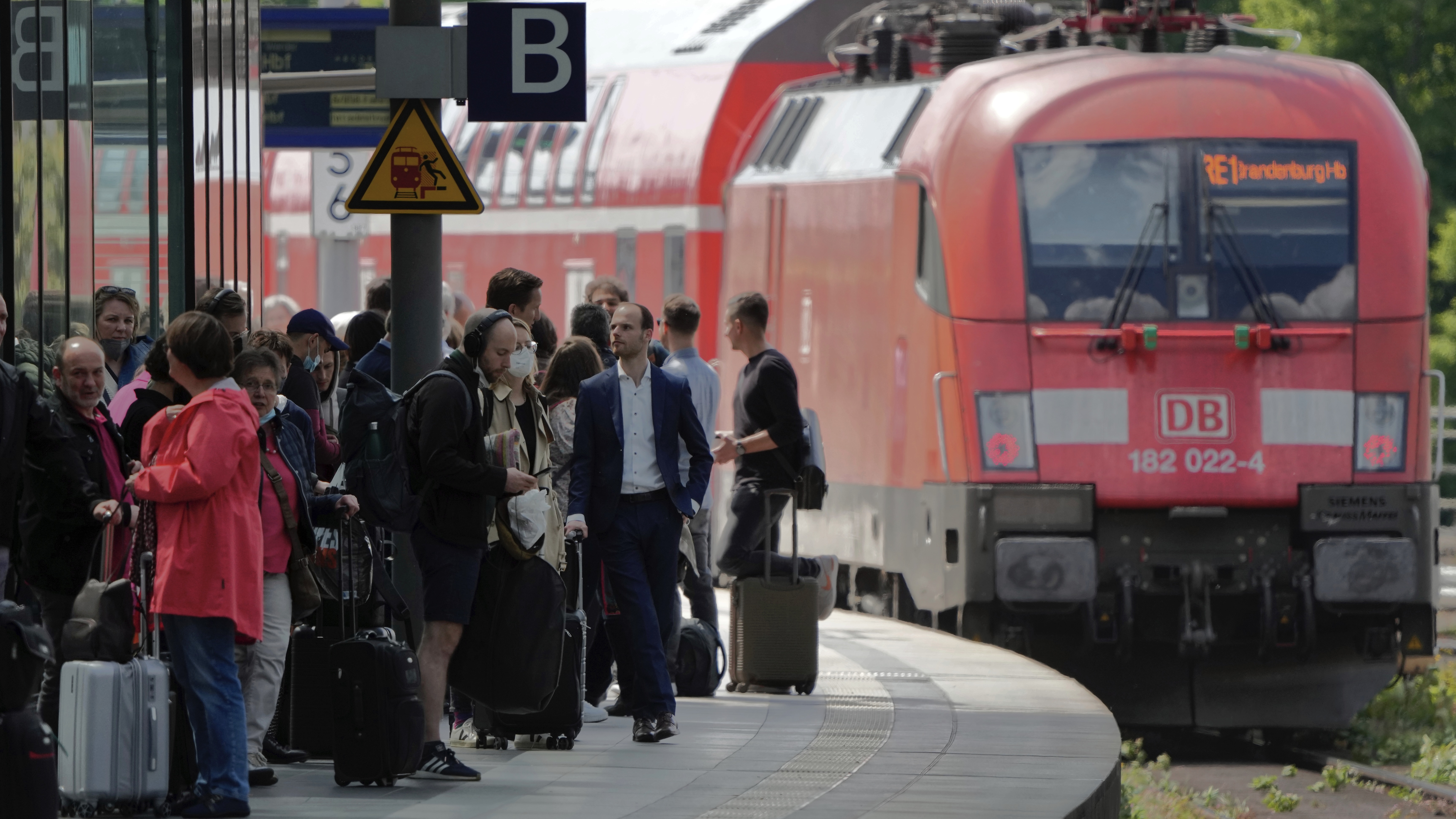 ألمانيا تبرر ظاهرة تأخّر القطارات: ستكون أنظف وأكثر أمانا