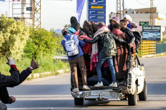 التلاميذ يشتاقون للمدرسة.. الحرب تصيب صفا من أطفال لبنان يوميا