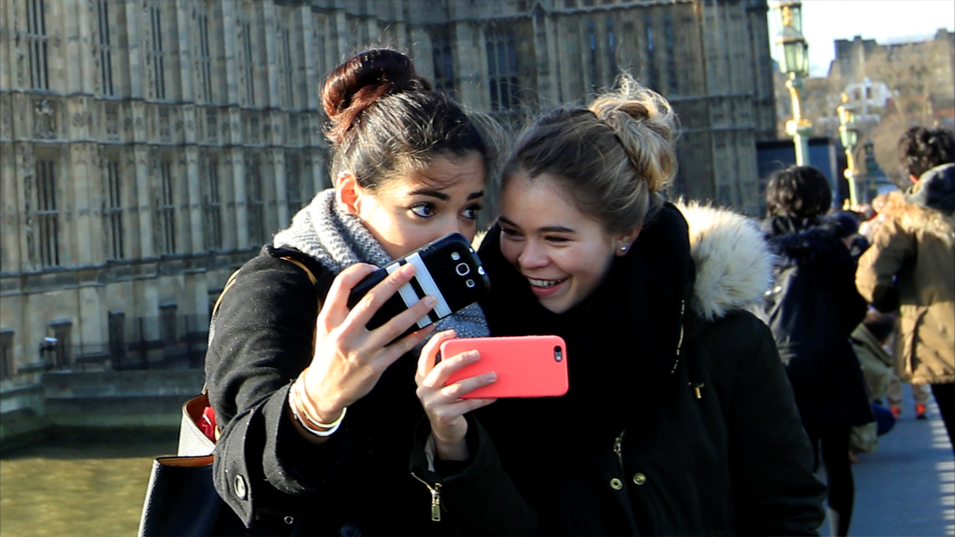 بحثا عن الدعم والرفقة.. 40% من الشباب يلجأون إلى الـAI