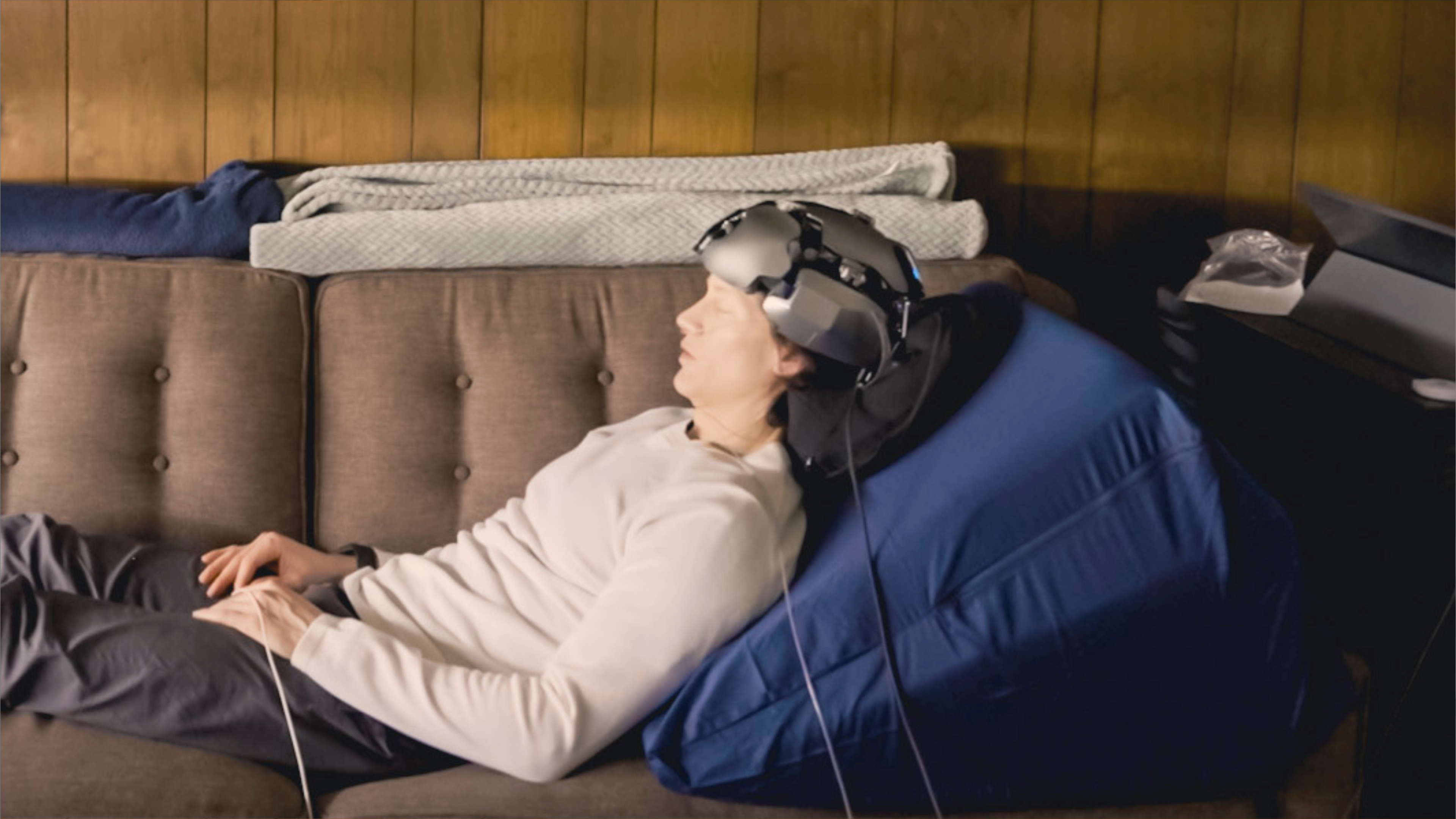 لتر من "الشباب" بـ8000 دولار.. الأثرياء يشترون الخلود قطرة قطرة