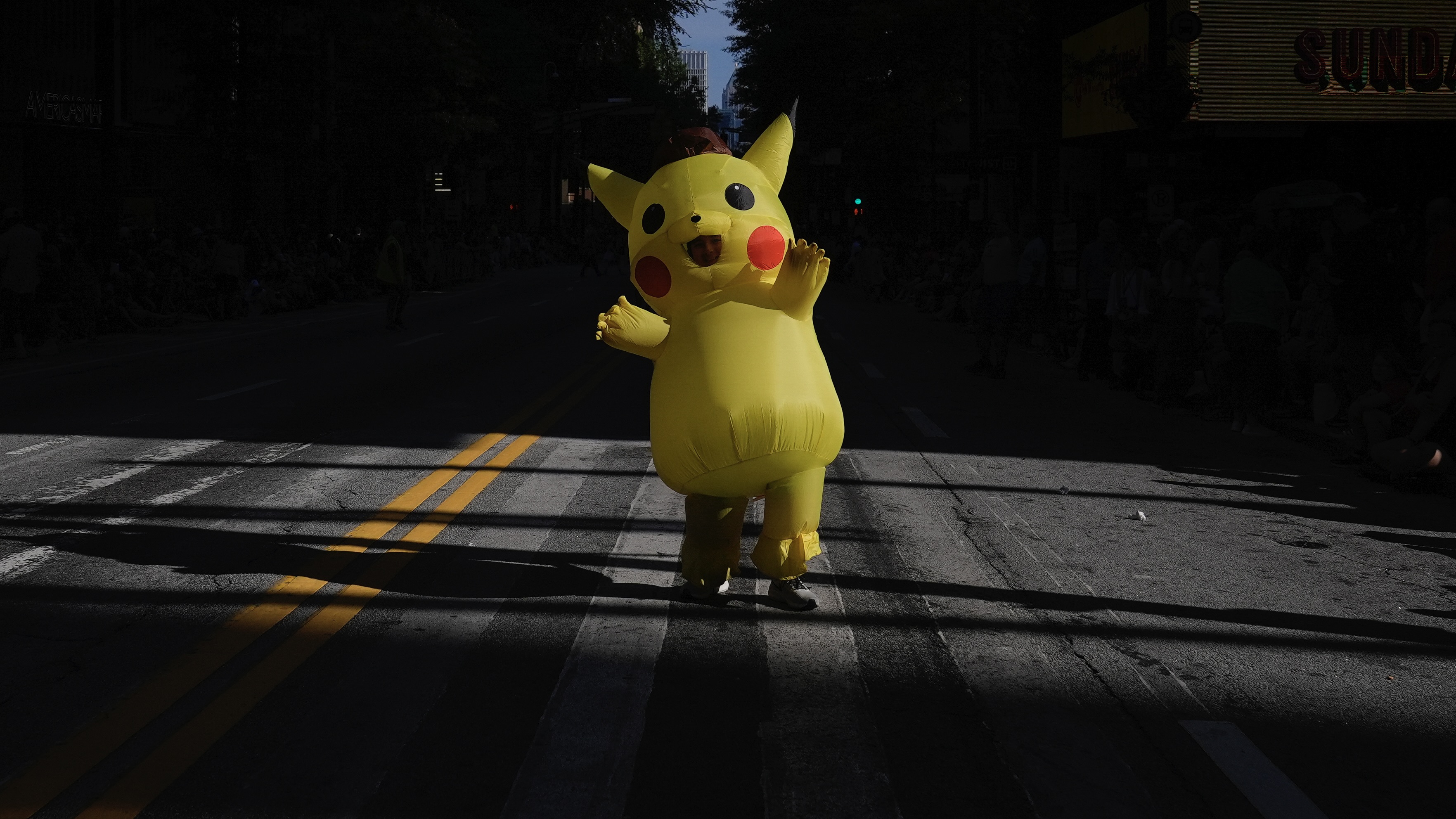 بوكيمون تكسر القاعدة.. معارك لحظية تطيح بـ"نظام الأدوار"