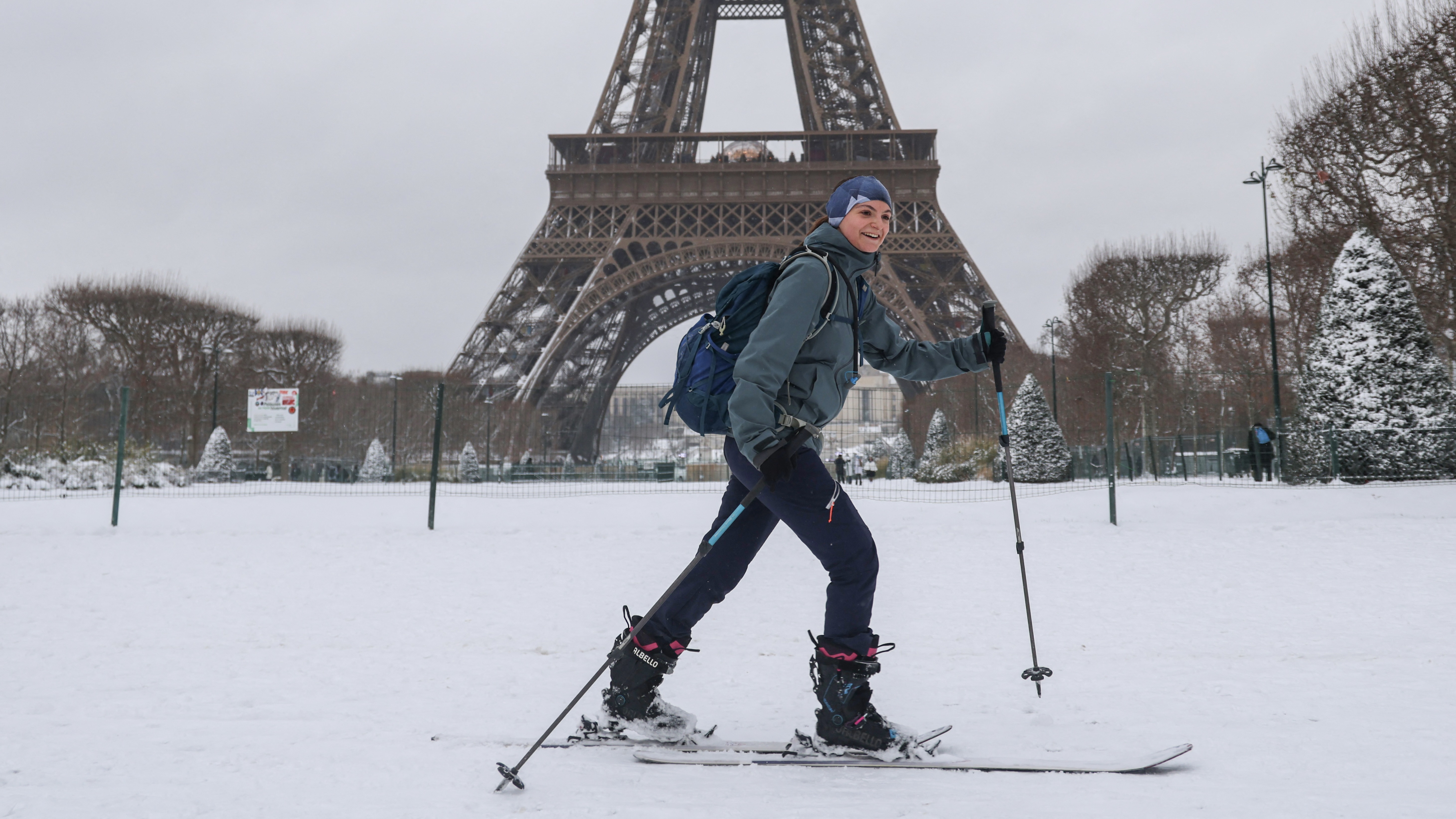 أوروبا تحت الحصار الأبيض.. "غورتي" تعطل الطيران والقطارات