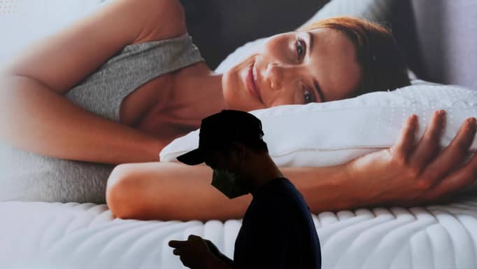 طوفان الأخبار العاجلة.. كيف تحمي "صحتك النفسية" من الفوضى؟