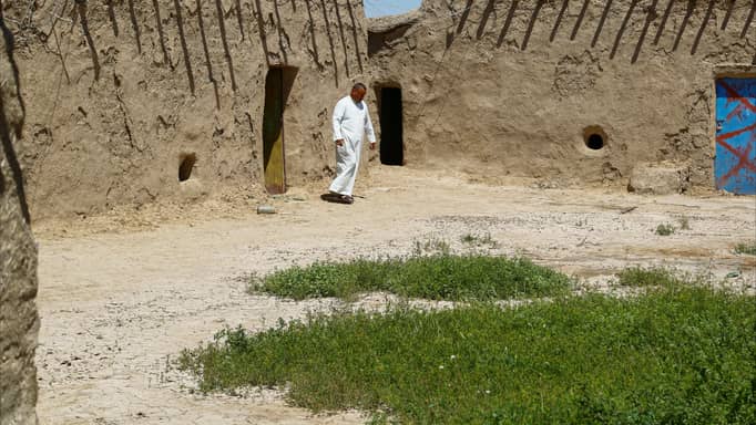 الديوانية تتهم جماعة موالية لإيران بسرقة 230 مليون دولار