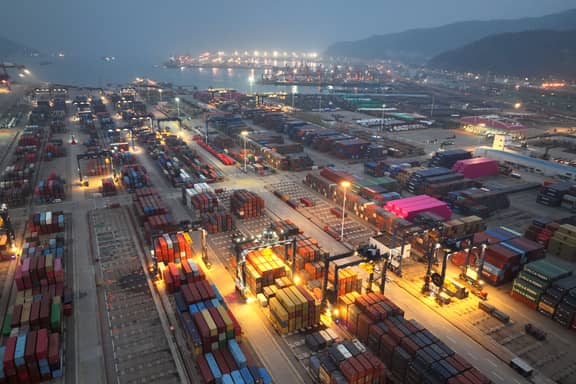 صواريخ صينية لإيران عبر دول ثالثة.. هل تصمد الهدنة؟