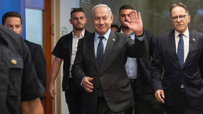 بعد أسبوع عاصف مع حزب الله.. هكذا استعاد نتنياهو شعبيته