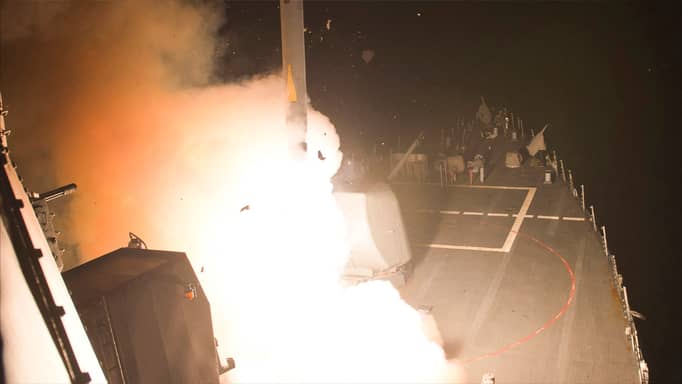 فرقاطة أوروبية تدمر مسيرة في خليج عدن