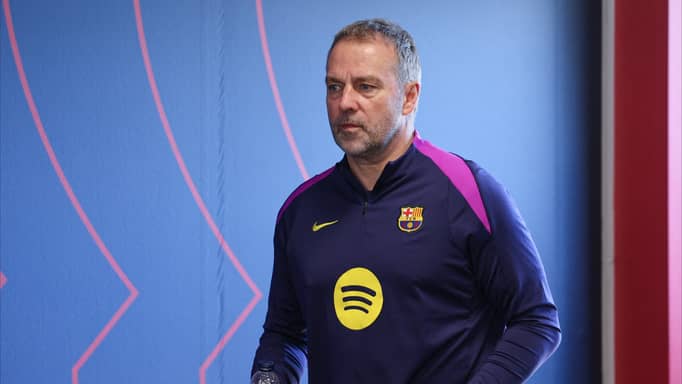 فليك يعتزل في برشلونة