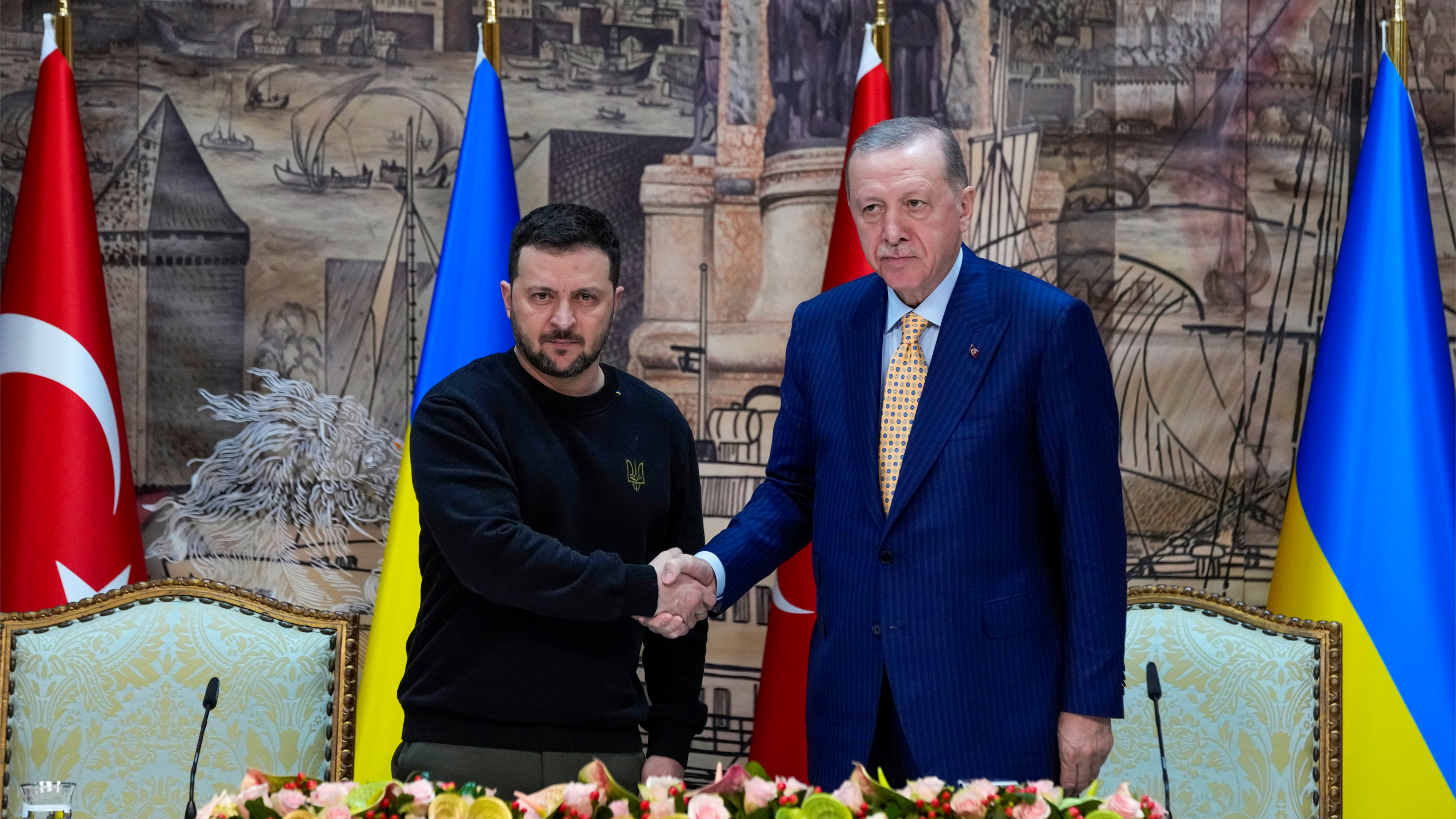 دبلوماسي روسي لبلينكس: بوتين لا يخطط لحضور قمة إسطنبول