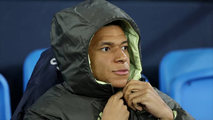 بطاريات مبابي تصل إلى 100%