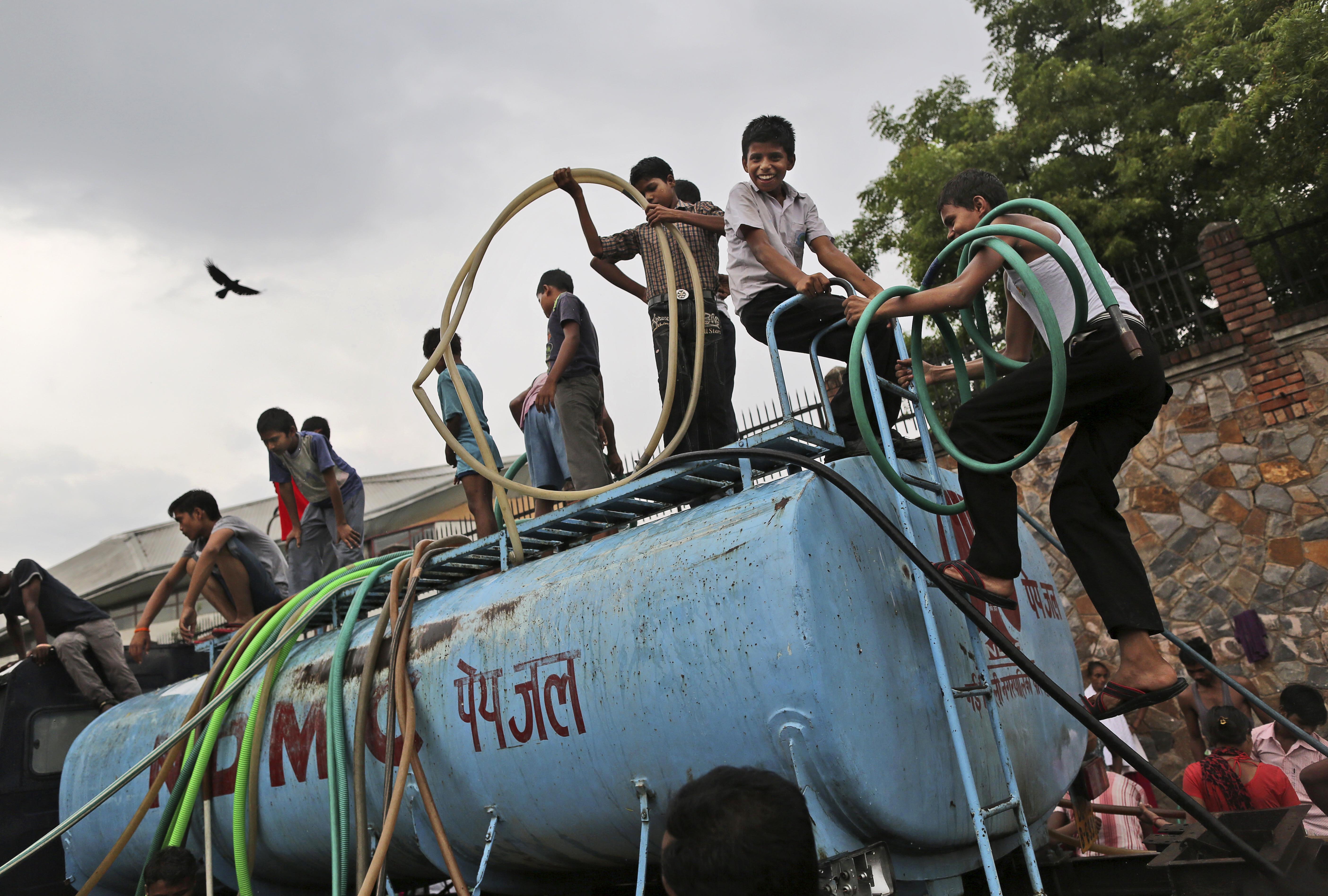 مياه شرب تقتل 9 أشخاص في "أنظف مدينة بالهند"